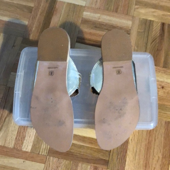 Gold open toe sandals - Picture 4 of 5